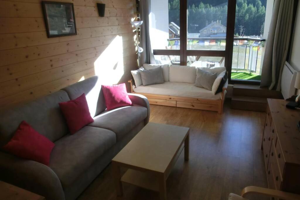 Appartement Studio Front De Neige, Acces Direct Aux Pistes Isola 2000 Kültér fotó