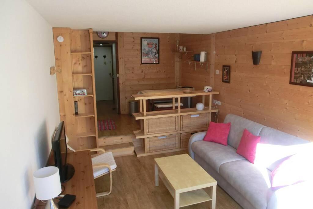 Appartement Studio Front De Neige, Acces Direct Aux Pistes Isola 2000 Kültér fotó